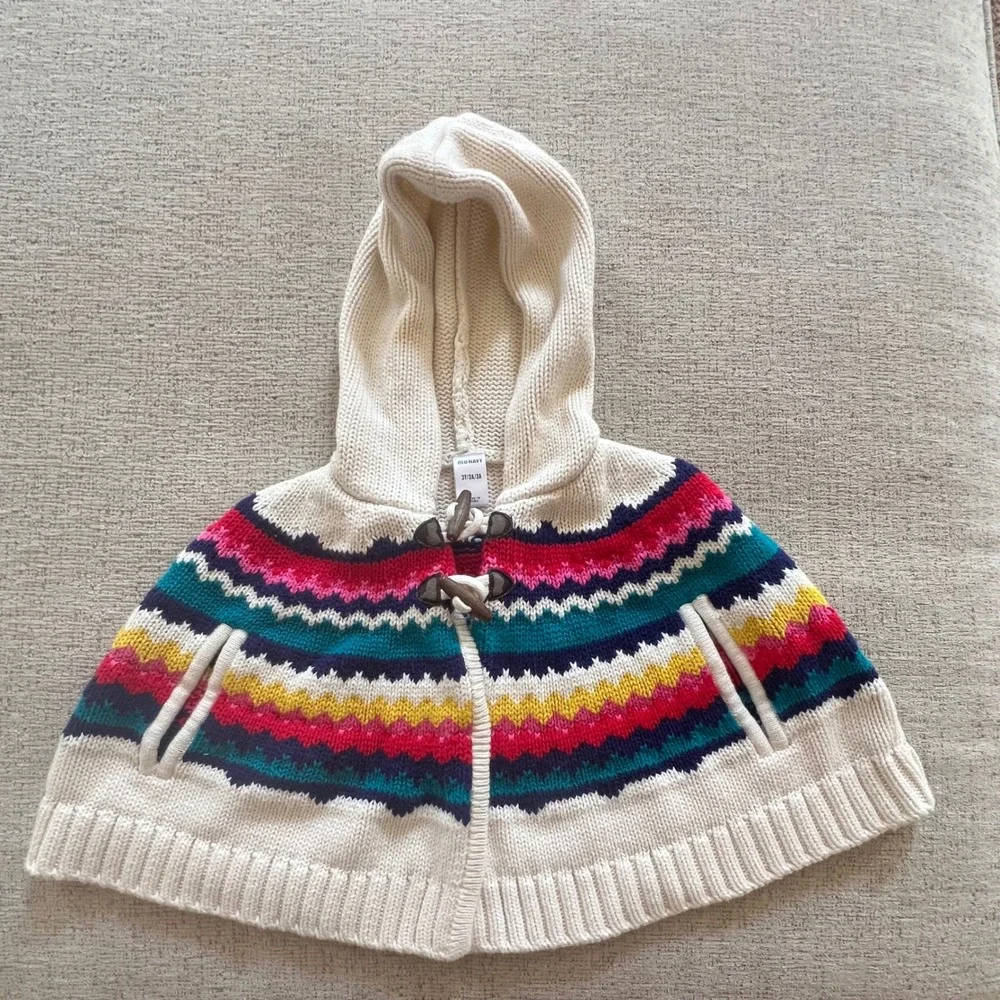 Old Navy Toddler Girls Fair Isle Knit Hooded Poncho Sweater Toggle Cream‎ 3T